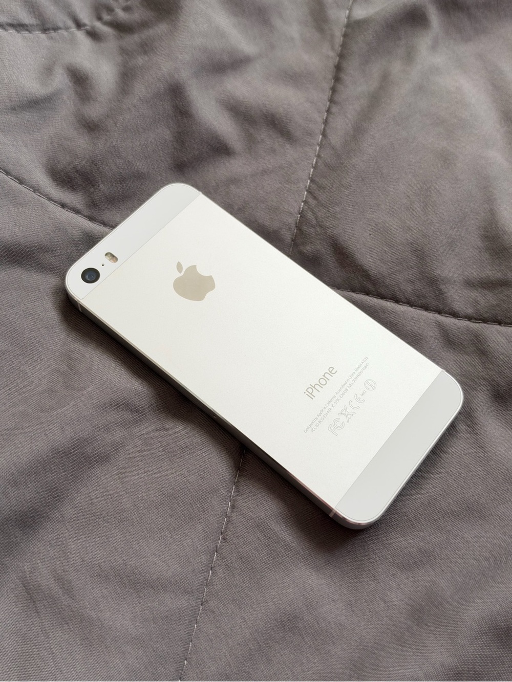 Apple iPhone 5S Silver